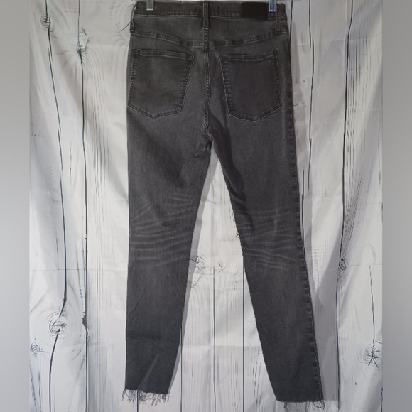 Madewell 9” Mid-Rise Skinny Distressed Black Denim Jeans Raw Hem Womens 30 - Picture 2 of 13